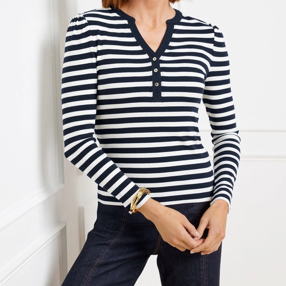 🌸3/$25 Aerie Super Soft Navy Stripe Layering Henley Long Sleeve Tee, Size S
